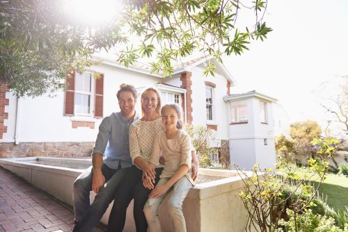 Jacksonville homeowners considering we buy houses options for a faster sale
